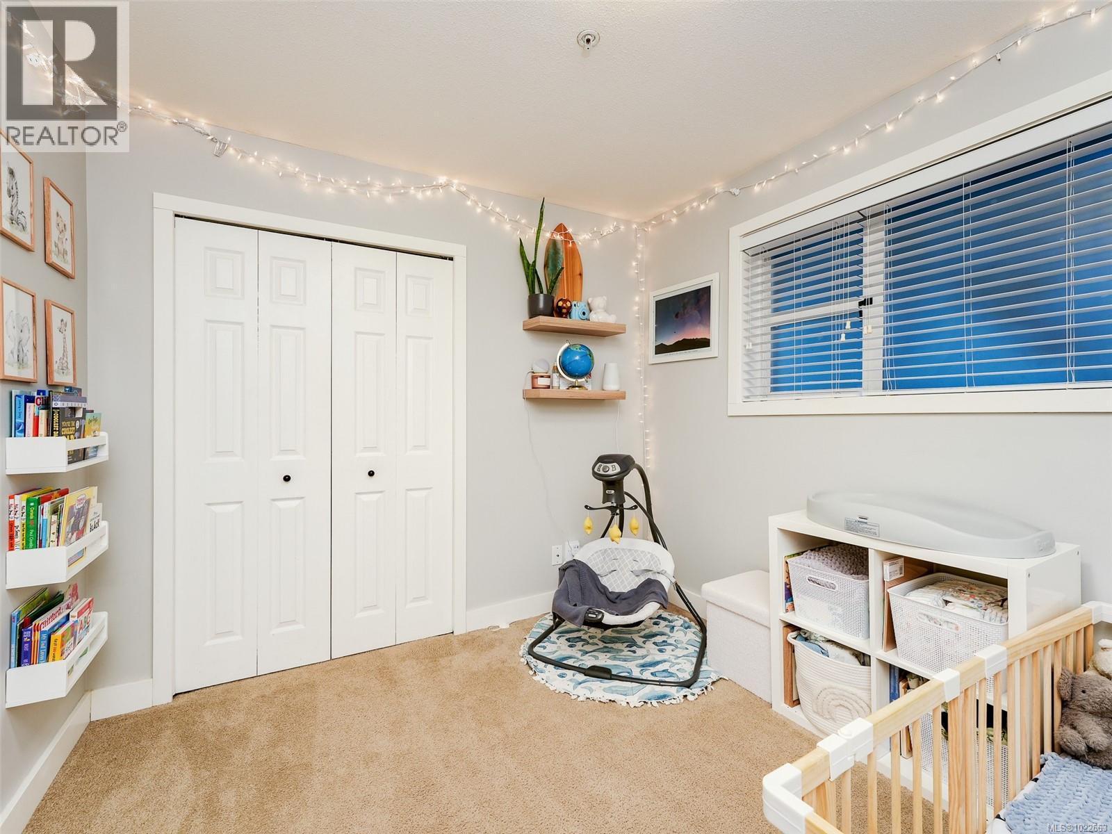 106 873 Esquimalt Rd, Esquimalt