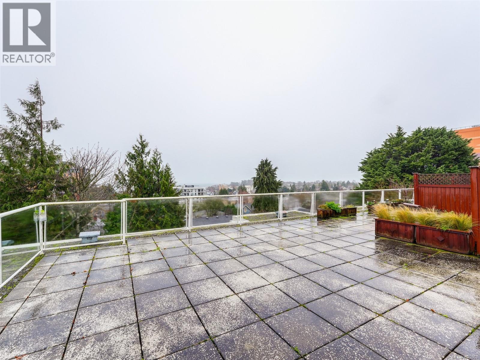 106 873 Esquimalt Rd, Esquimalt