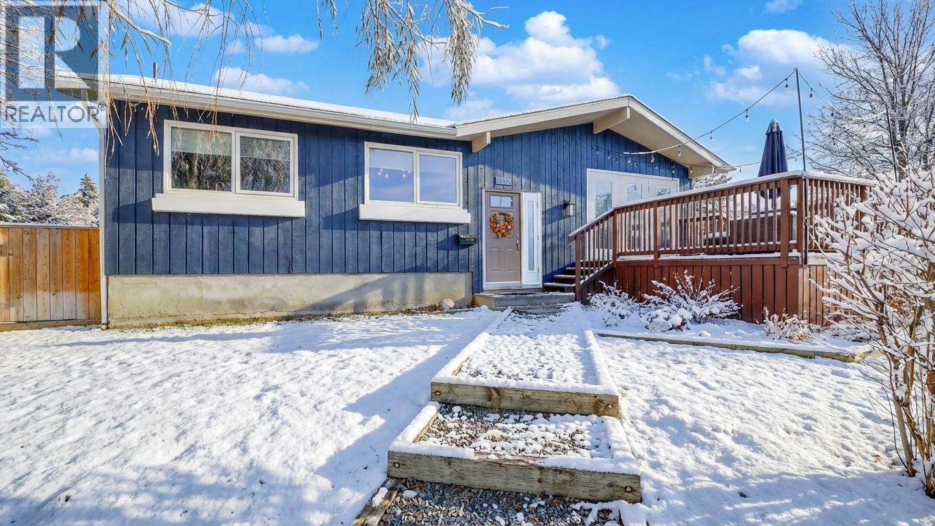 1312 LARCH Drive S, Cranbrook