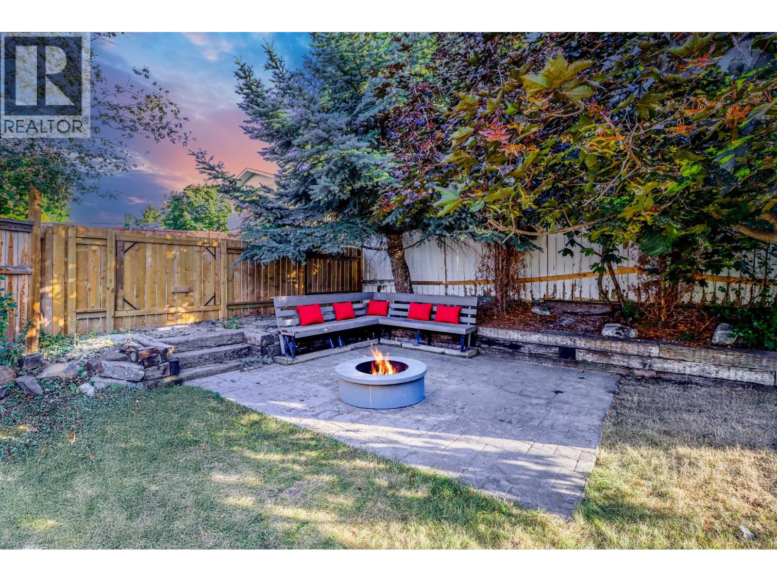 1312 LARCH Drive S, Cranbrook