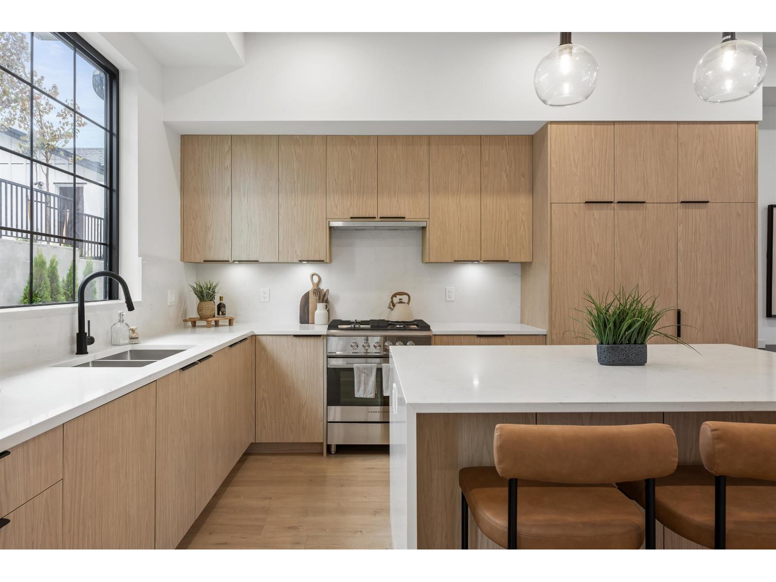 19758 76 AVENUE, Langley