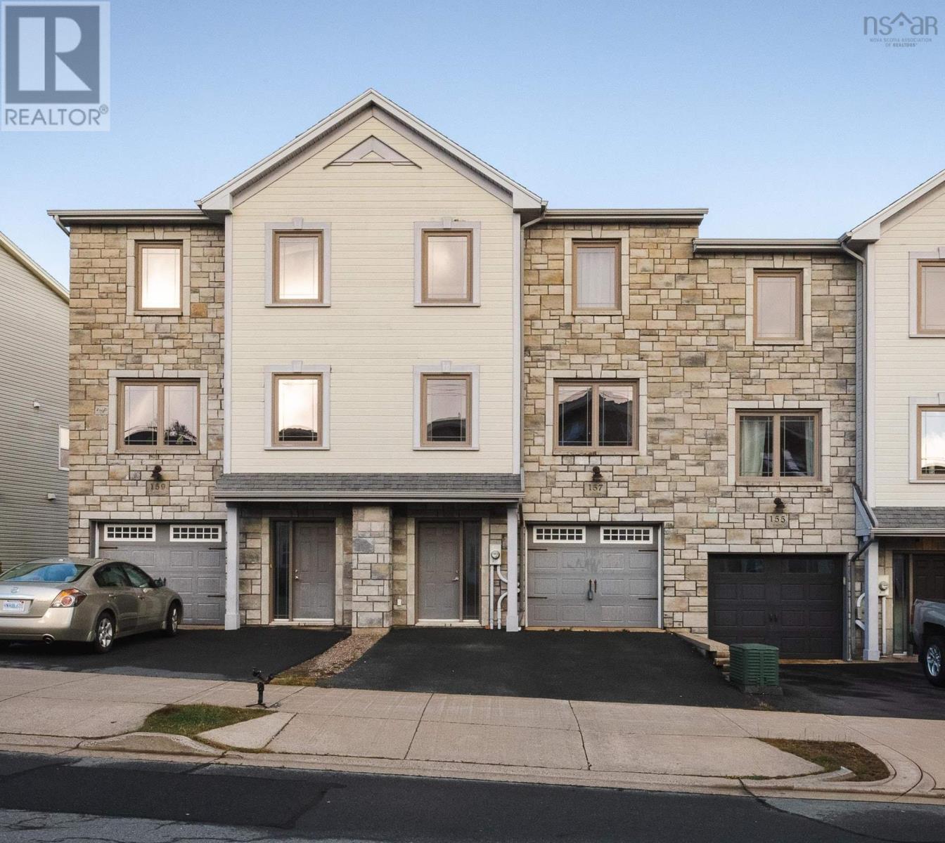 Property 2 of 30 of 157 Transom Drive