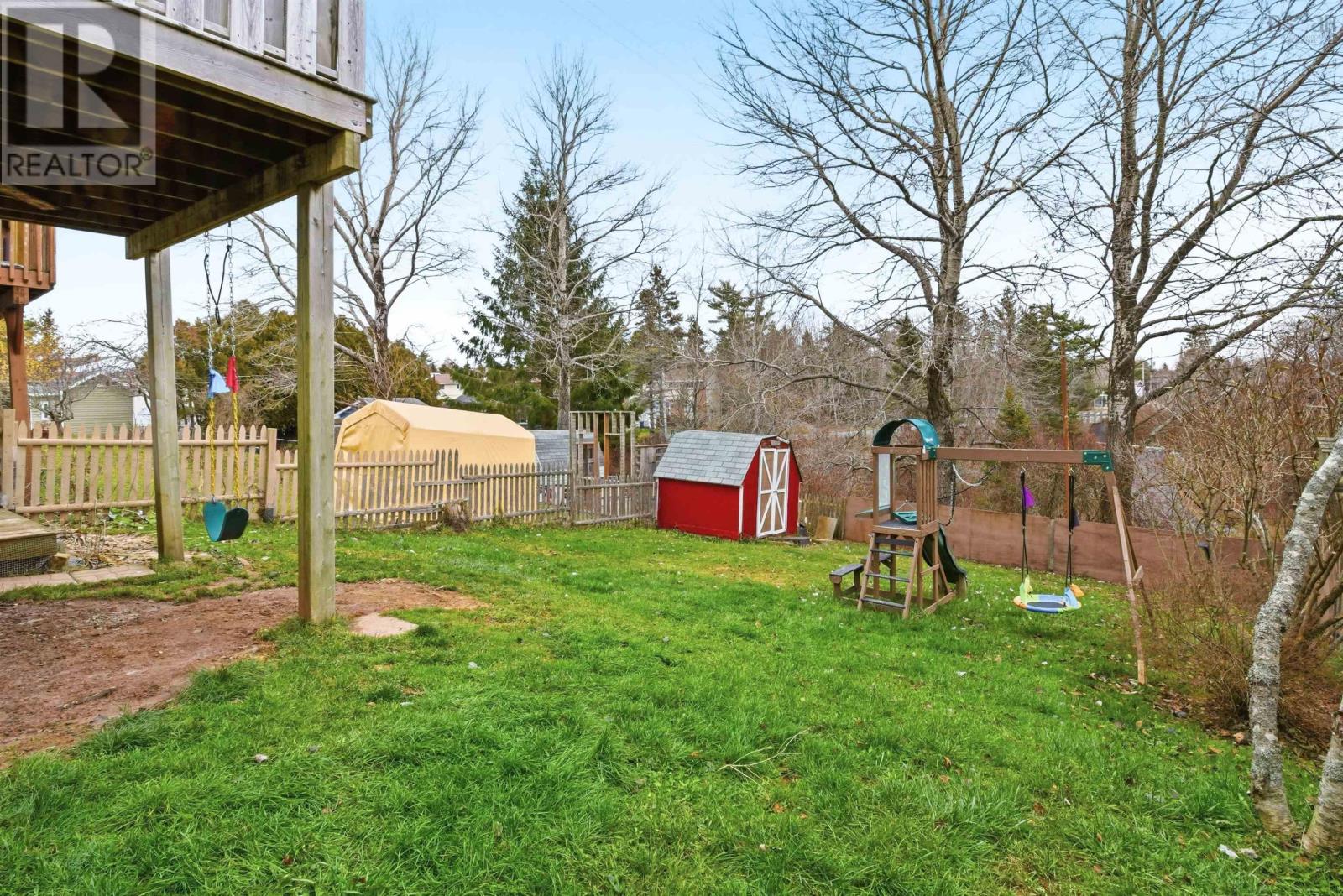 Property 31 of 41 of 50 Amaranth Crescent