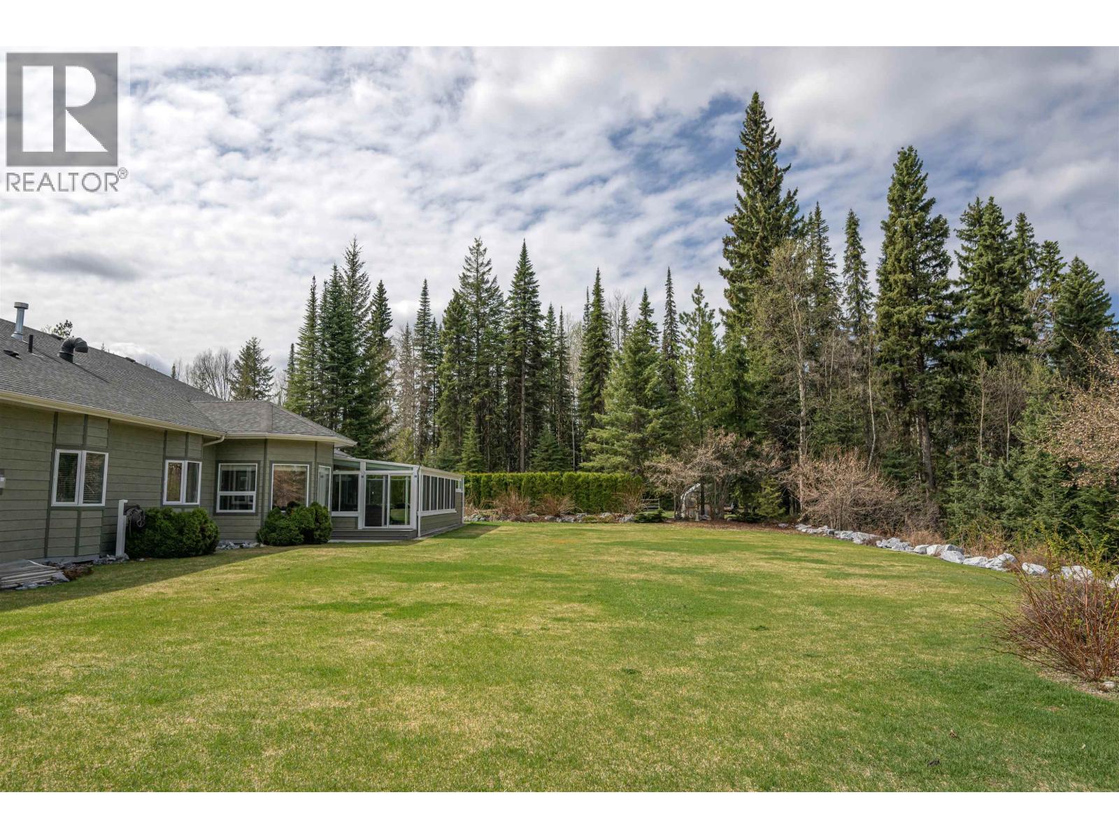 7003 VALLEYVIEW DRIVE - 35