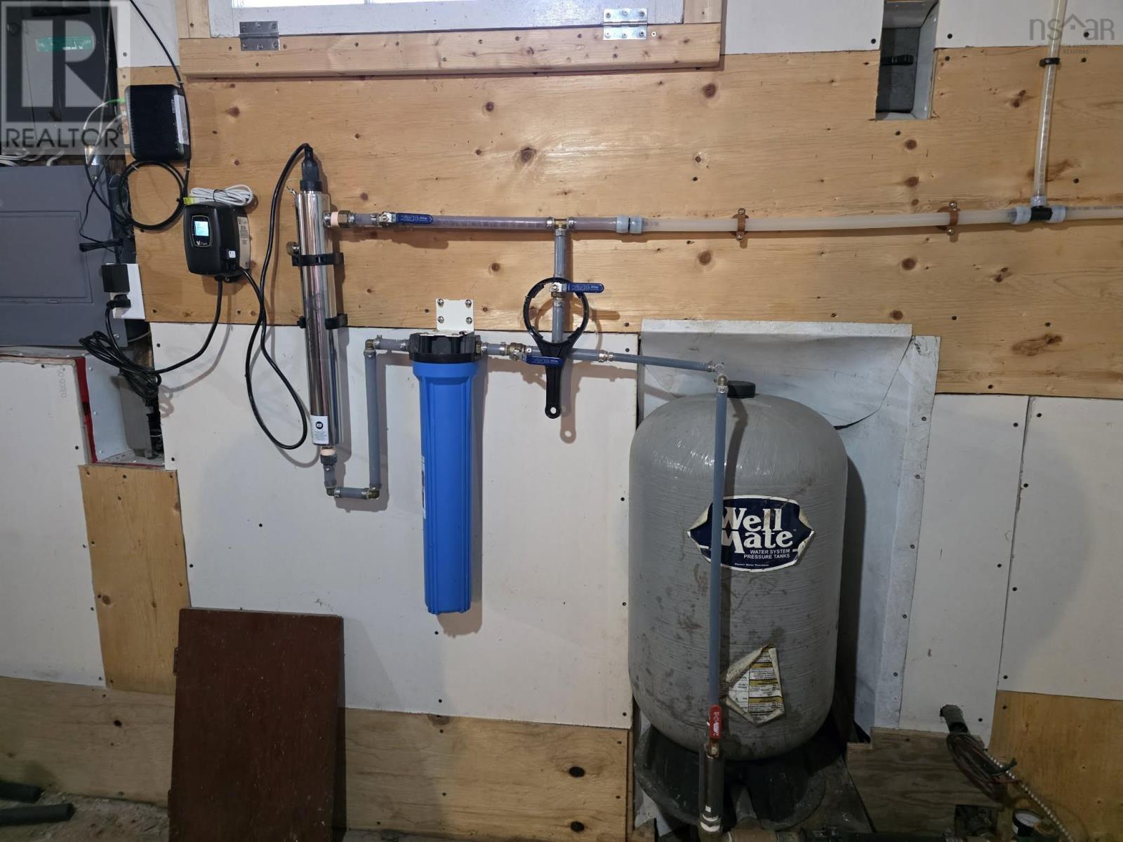 Property 18 of 19 of 944 Cape John Road