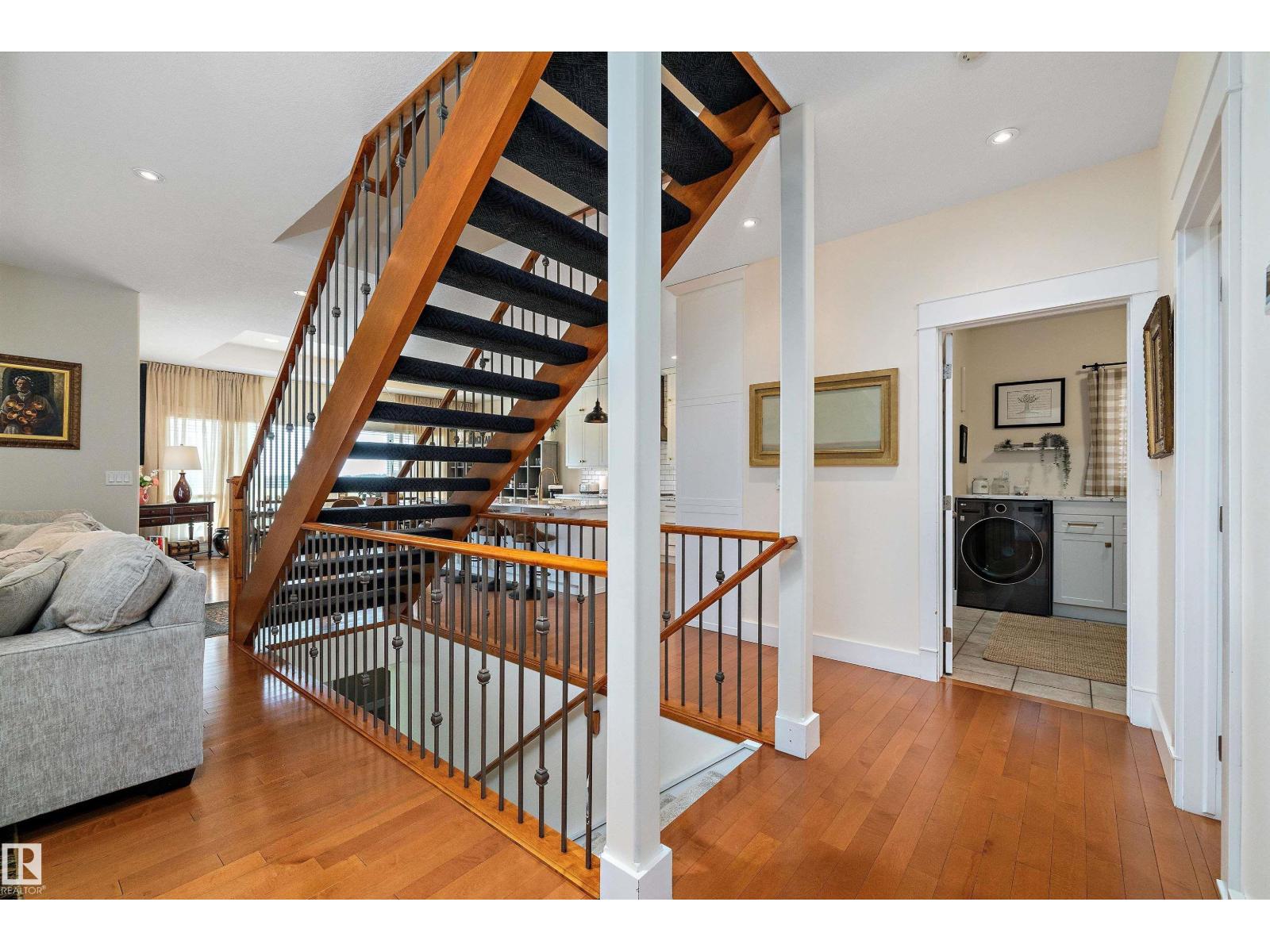 1644 HECTOR RD NW, Edmonton