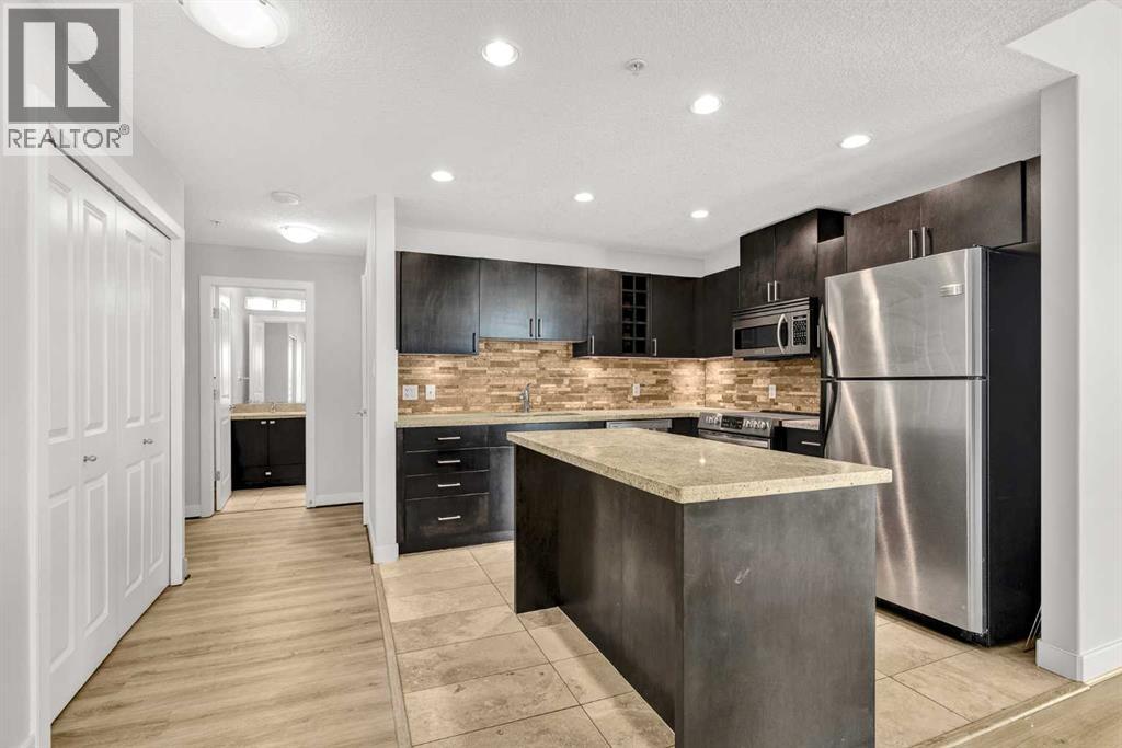 Single Family House for Sale in   Spruce Place SW Spruce Cliff Calgary 