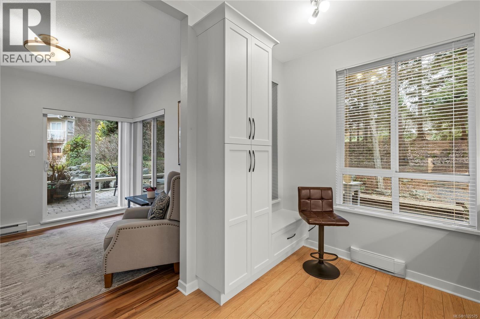 104 5685 Edgewater Lane, Nanaimo