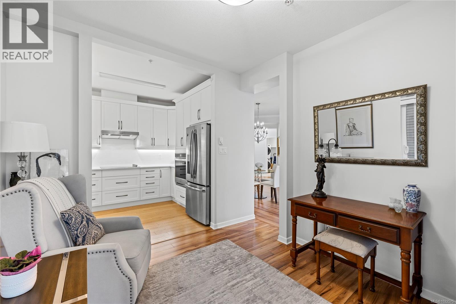 104 5685 Edgewater Lane, Nanaimo