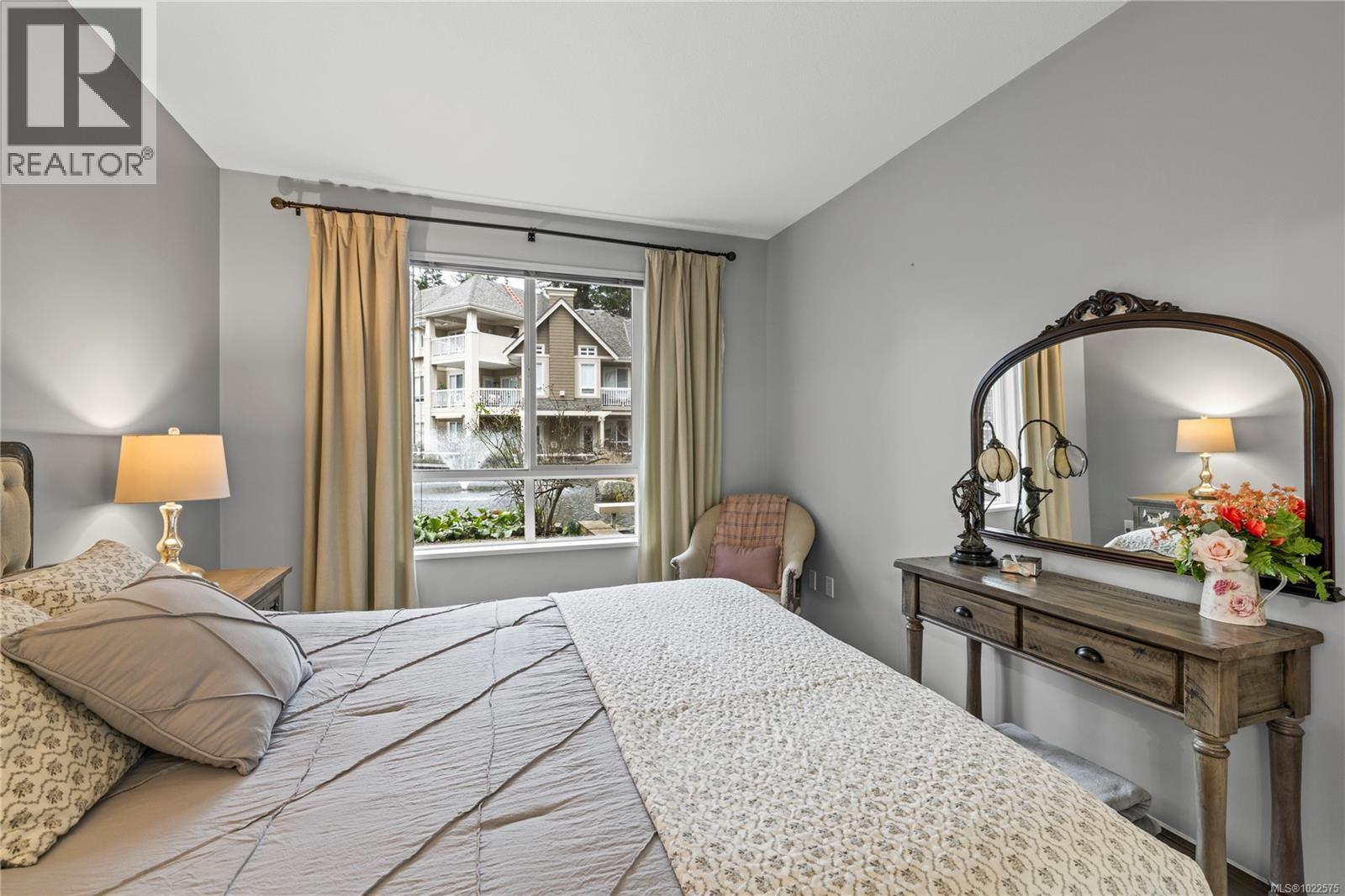 104 5685 Edgewater Lane, Nanaimo