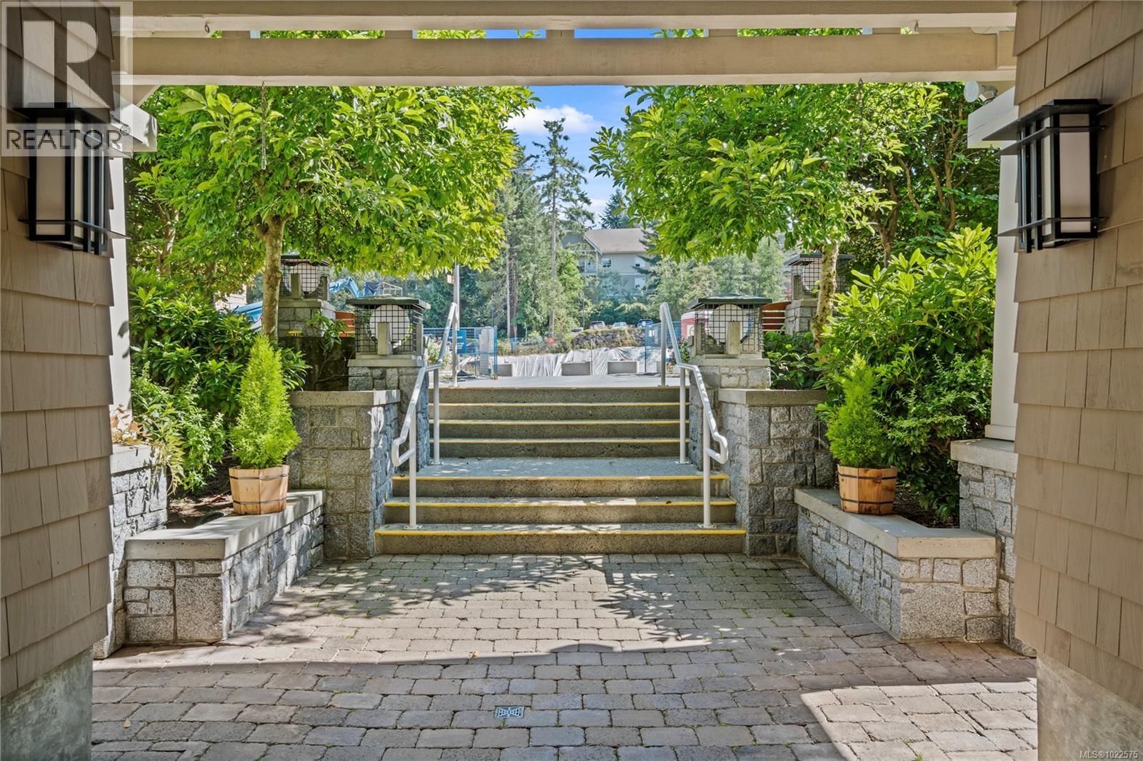 104 5685 Edgewater Lane, Nanaimo