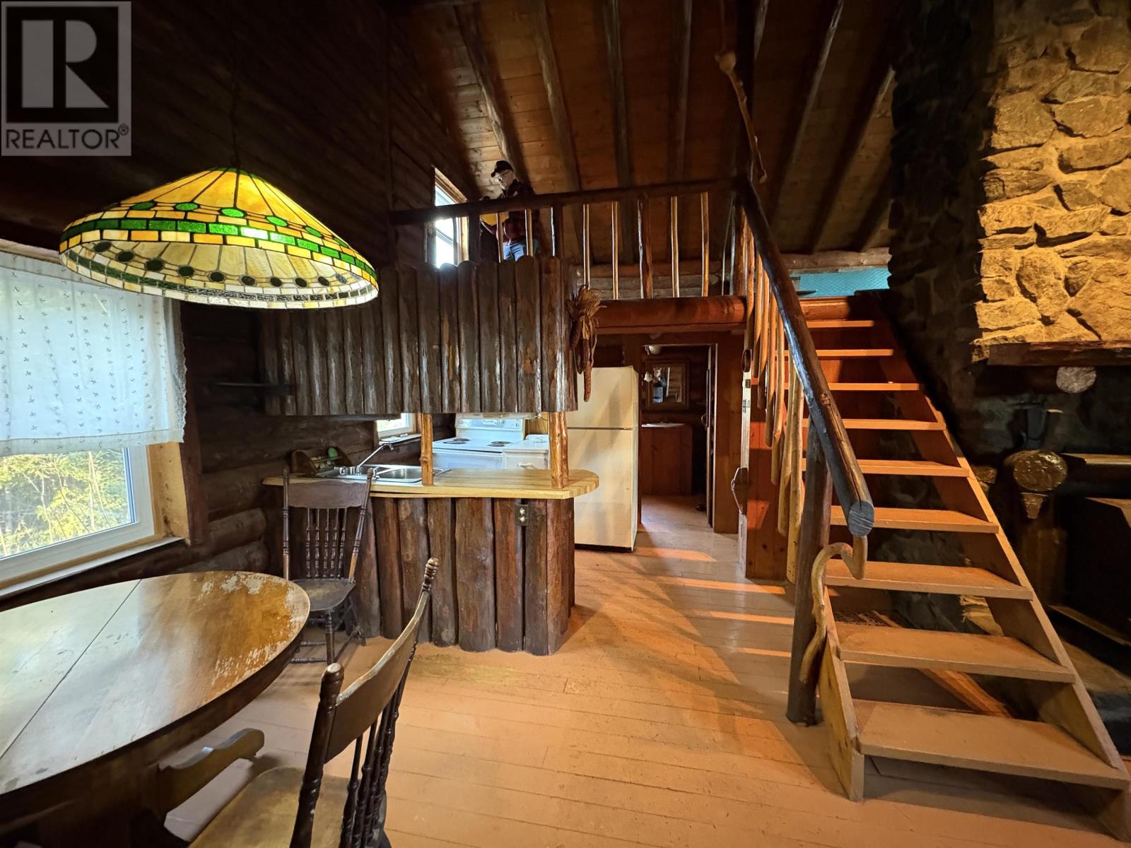 Property 15 of 30 of 1543 Montreal Road