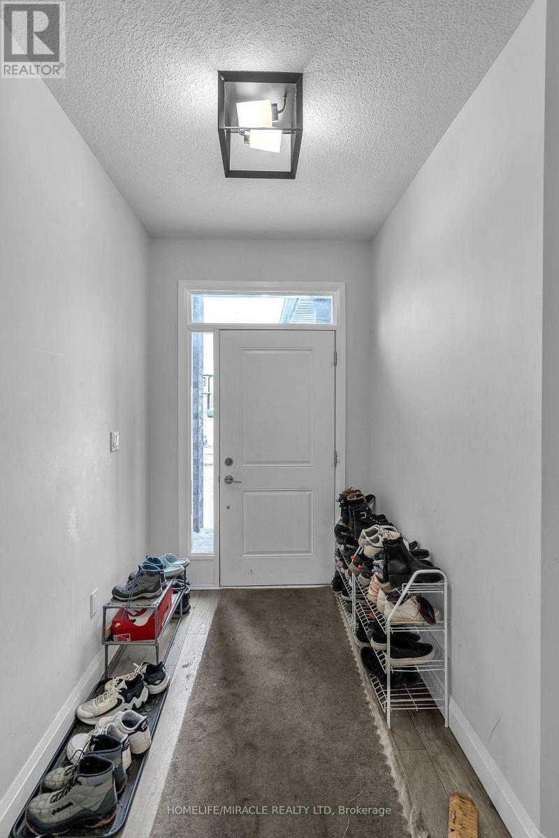 121 MARCONI COURT - 23