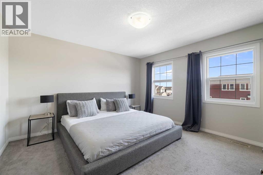 Single Family House for Sale in  Evanscrest Way NW Evanston Calgary 