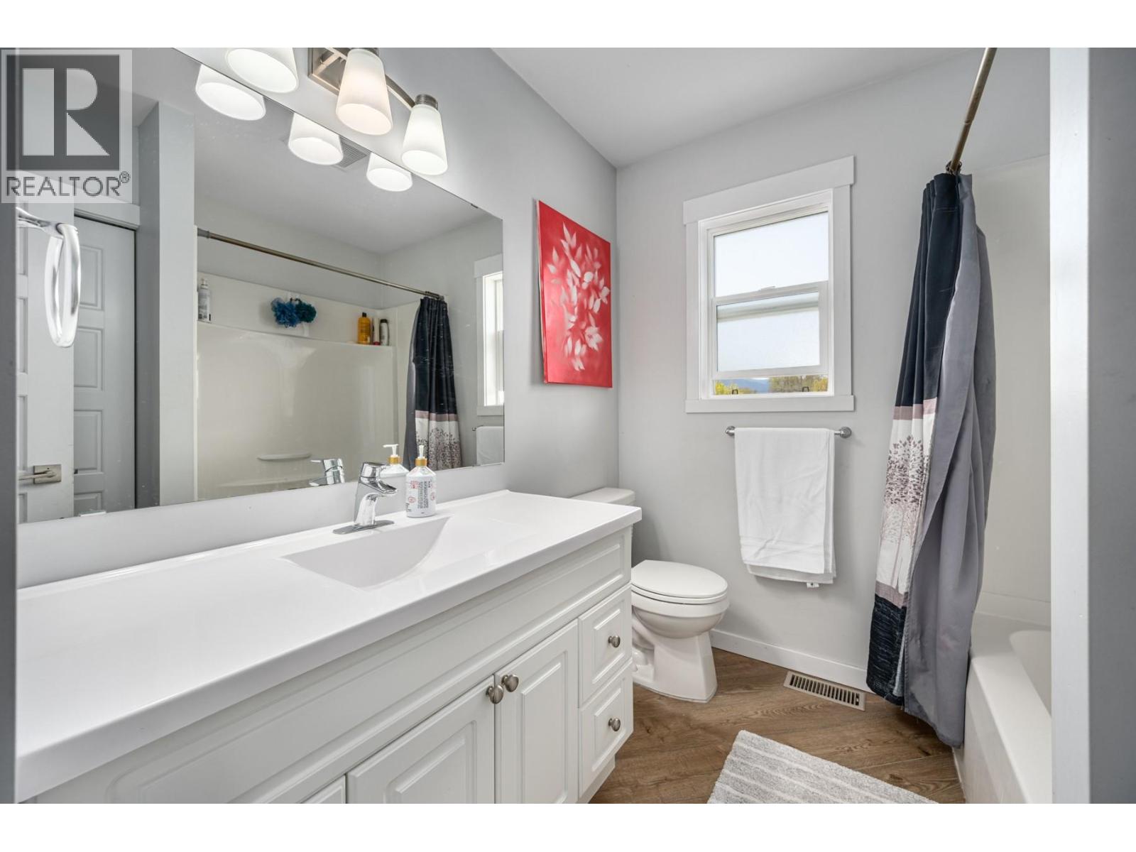 2101 BLACKWELL AVENUE - 14