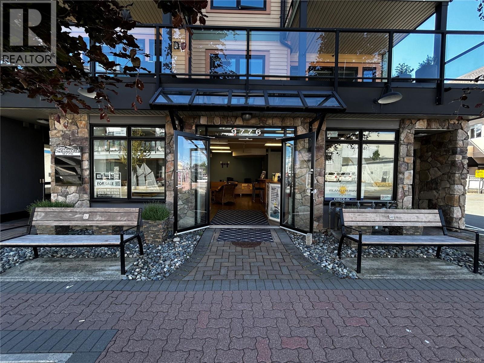 101 9776 Fourth Street, Sidney