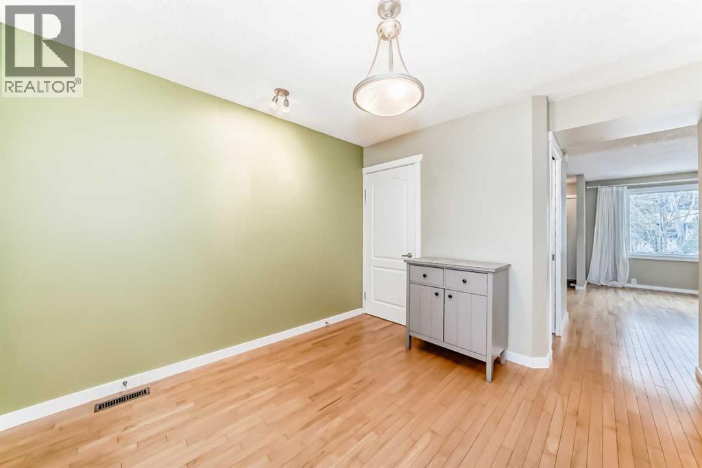 800 Bowcroft Place, Cochrane