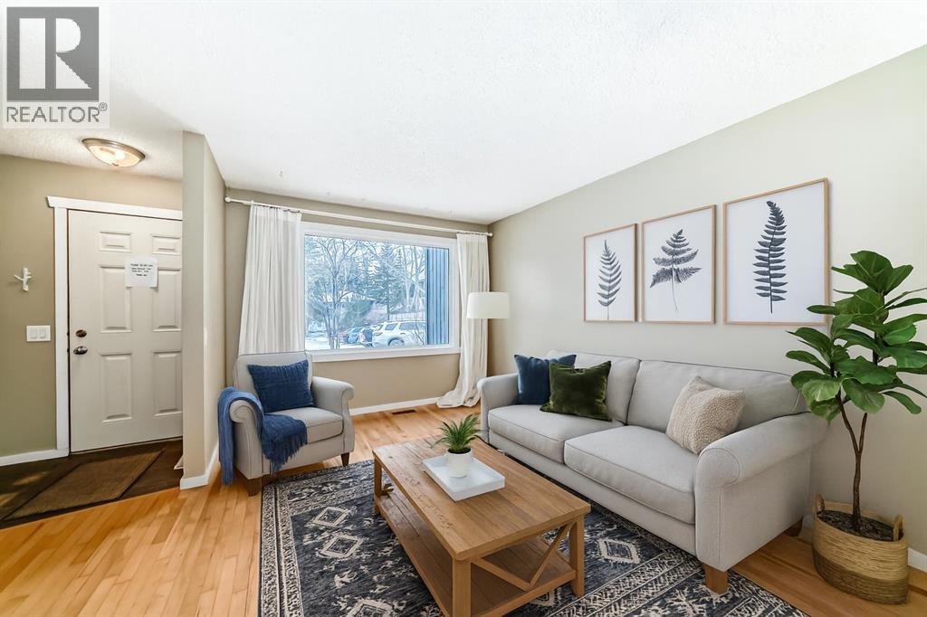 800 Bowcroft Place, Cochrane