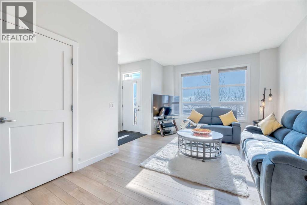 Single Family House for Sale in  Wolf Hollow Park SE Wolf Willow Calgary 