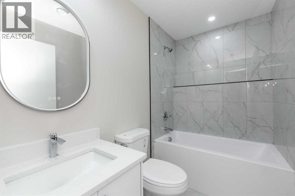 Single Family House Bi-level for Sale in  Laguna Way NE Monterey Park Calgary 