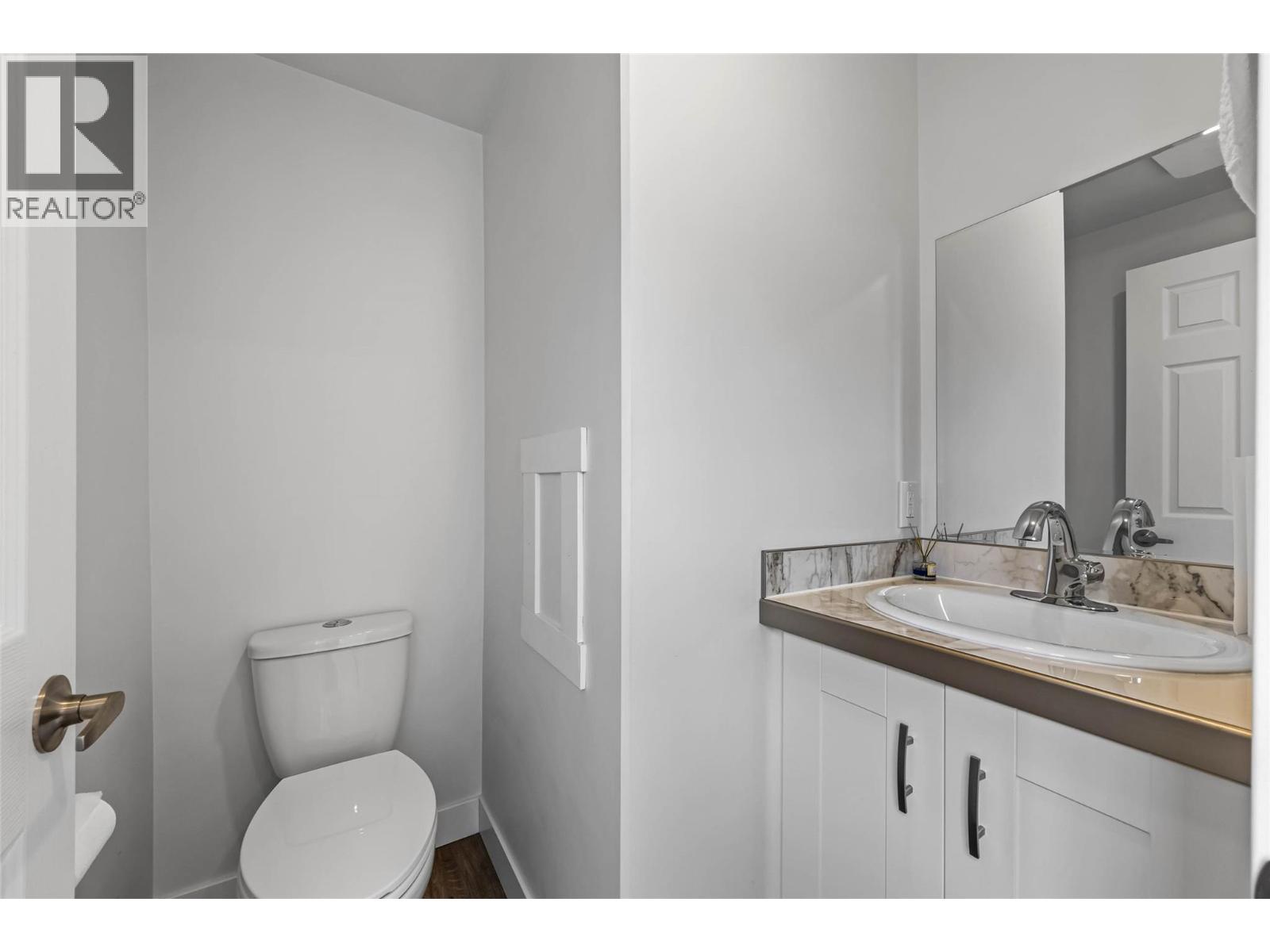 #32 1214 OKANAGAN AVENUE - 14