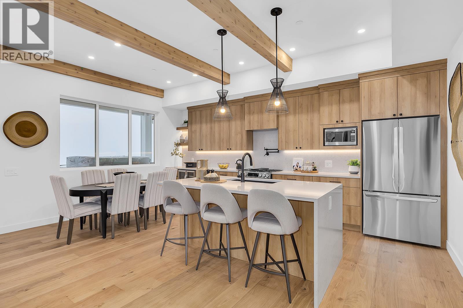 82 255 Feathertop Way, Big White