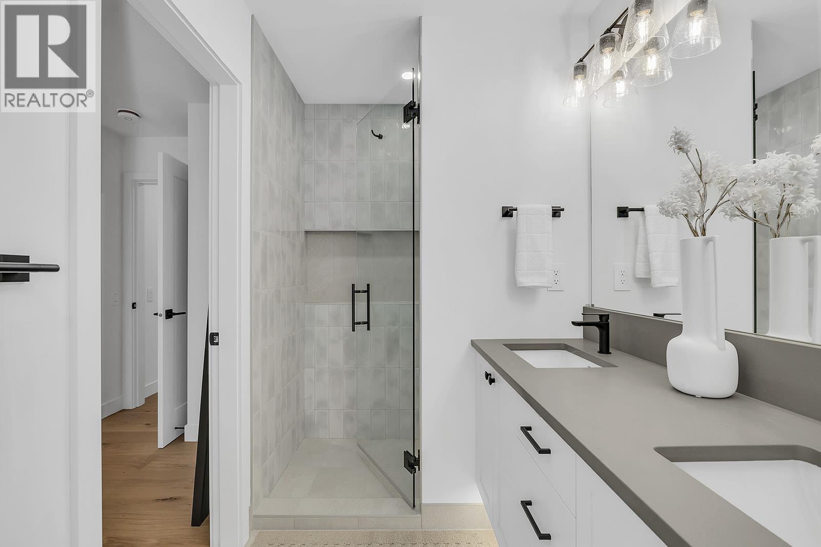 82 255 Feathertop Way, Big White