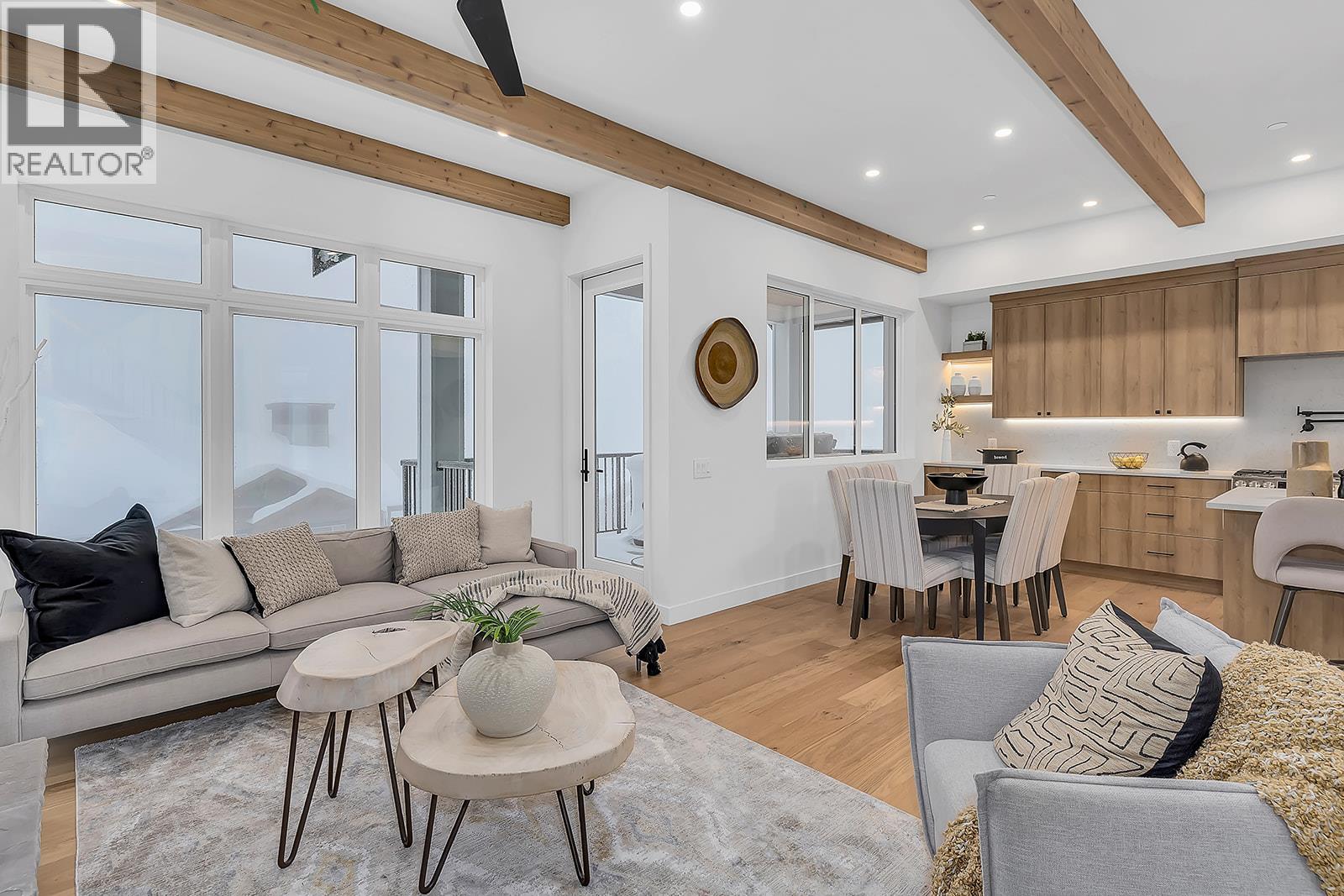 82 255 Feathertop Way, Big White