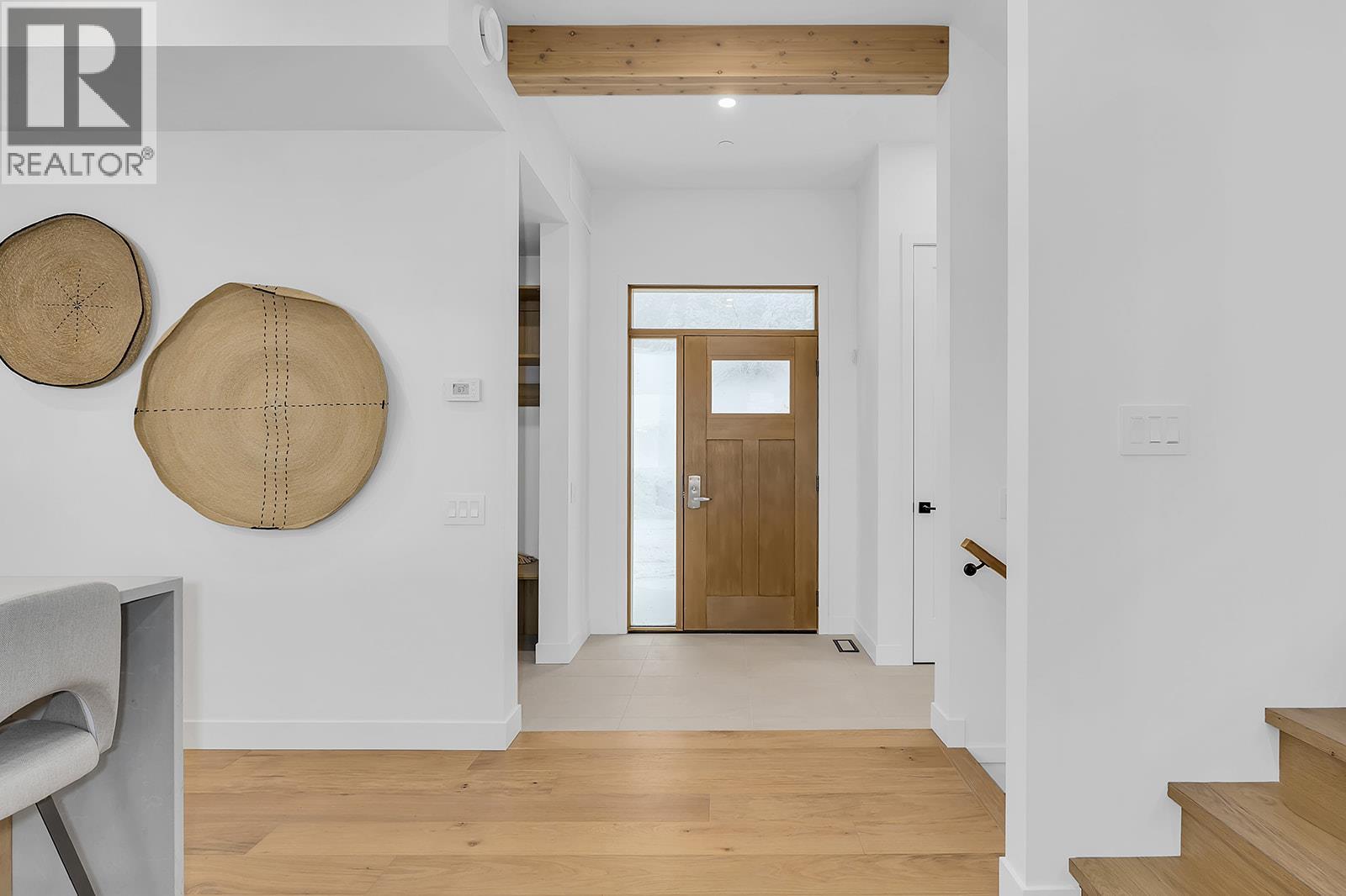 82 255 Feathertop Way, Big White