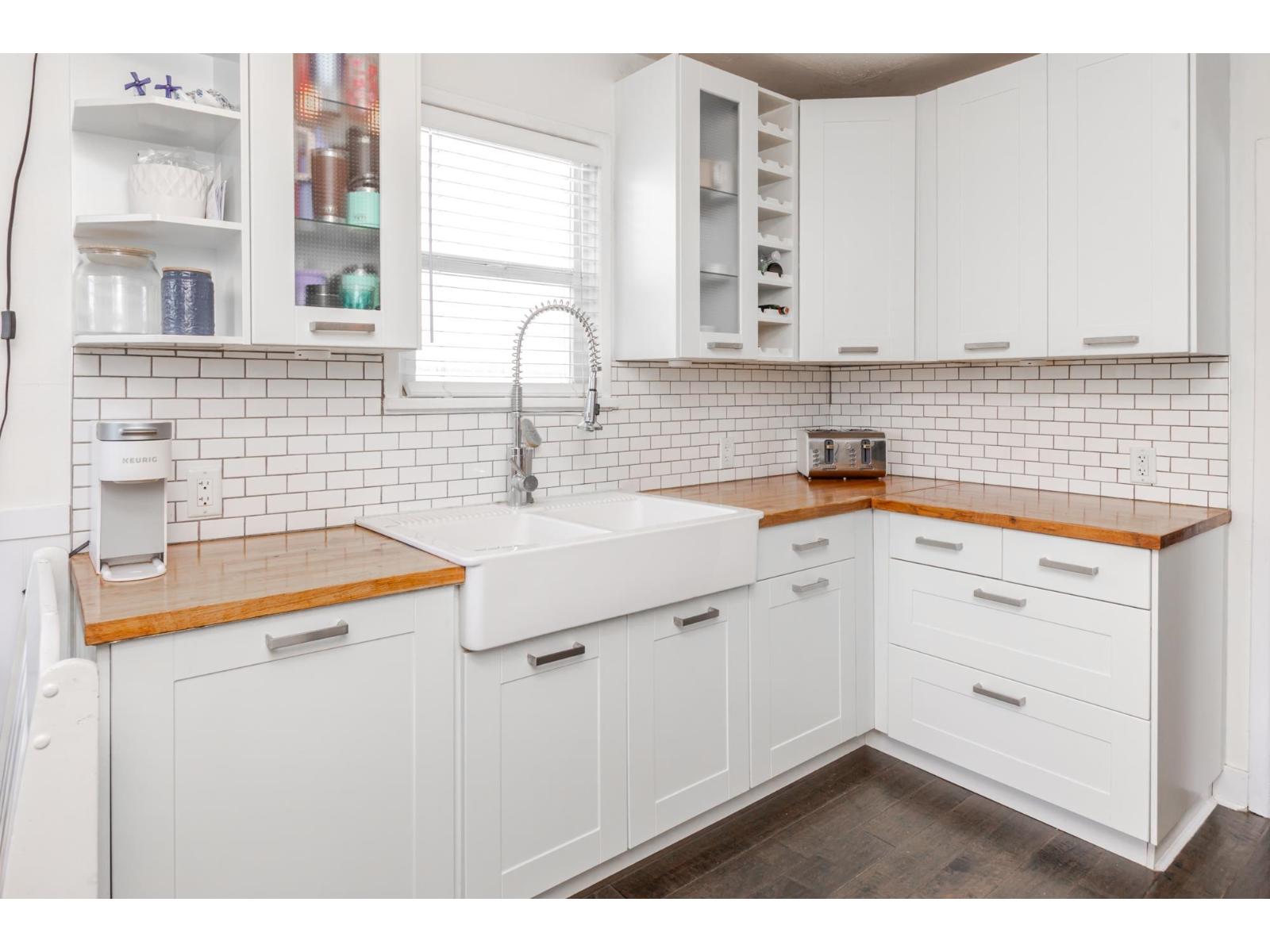 33479 5 AVENUE, Mission