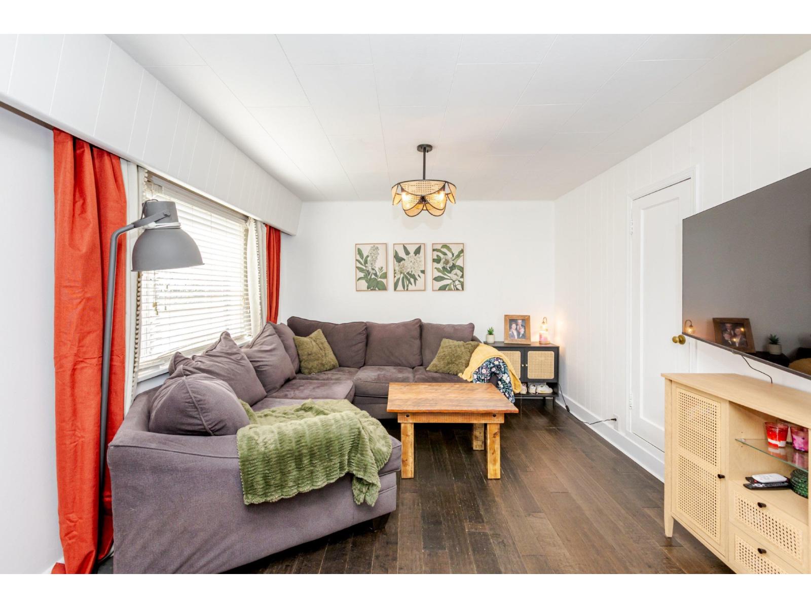 33479 5 AVENUE, Mission