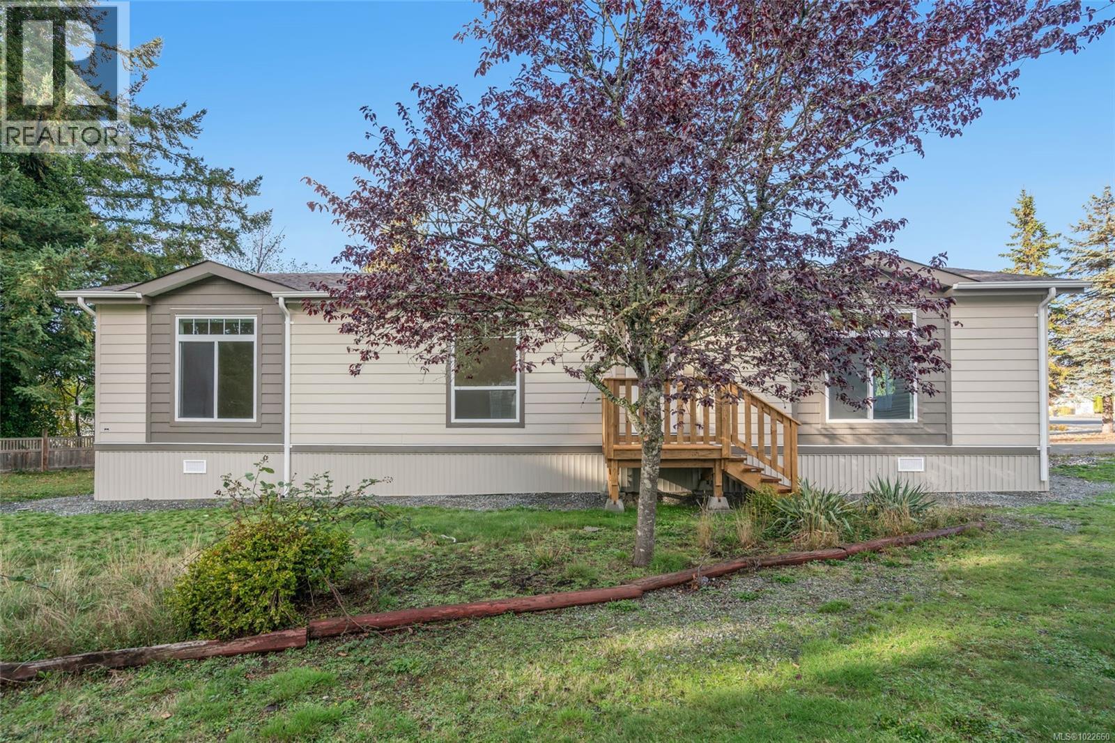 27 2301 Arbot Rd, Nanaimo