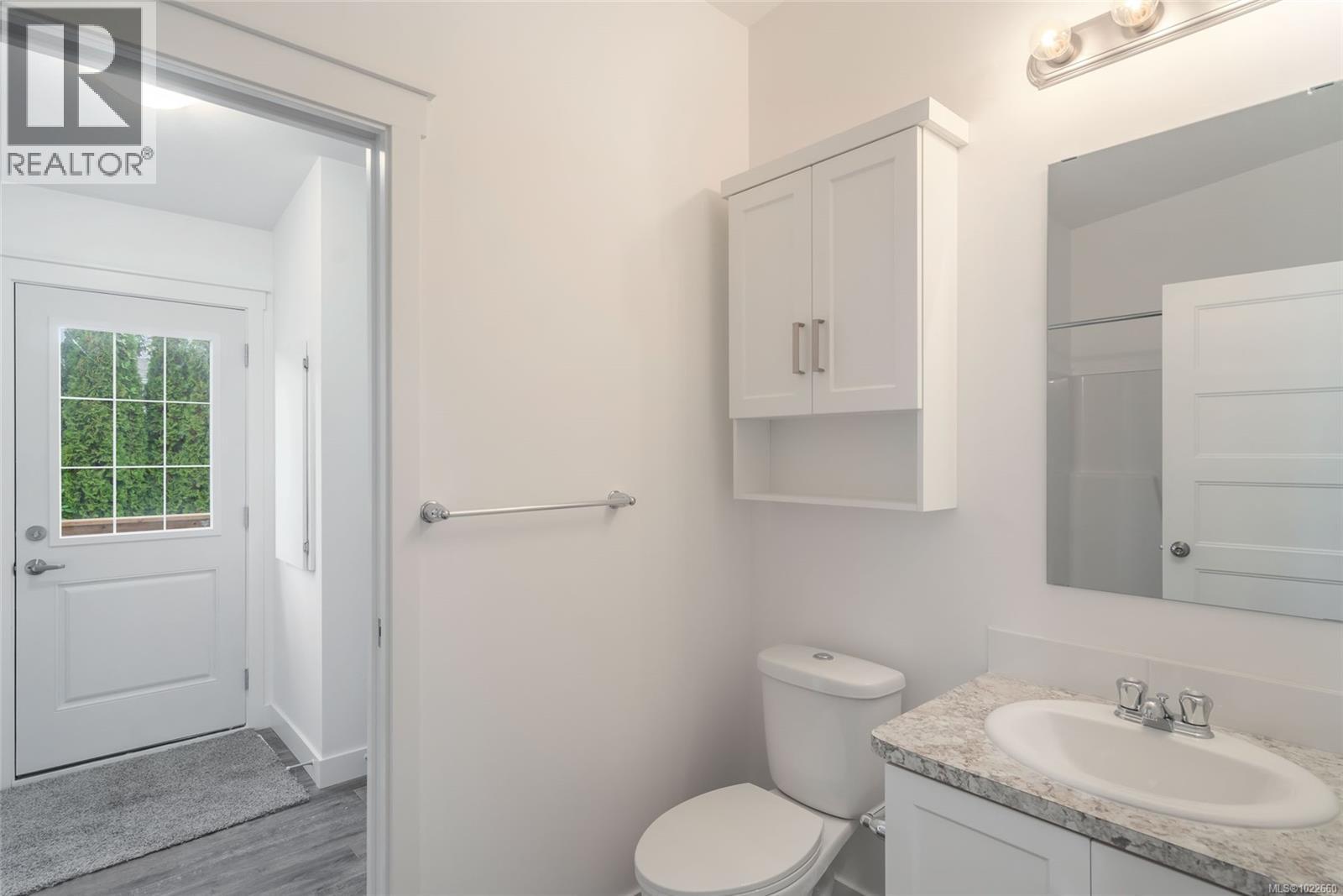 27 2301 Arbot Rd, Nanaimo