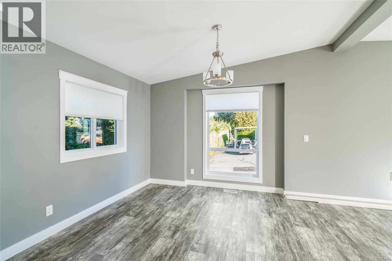 138 6325 Metral Dr, Nanaimo