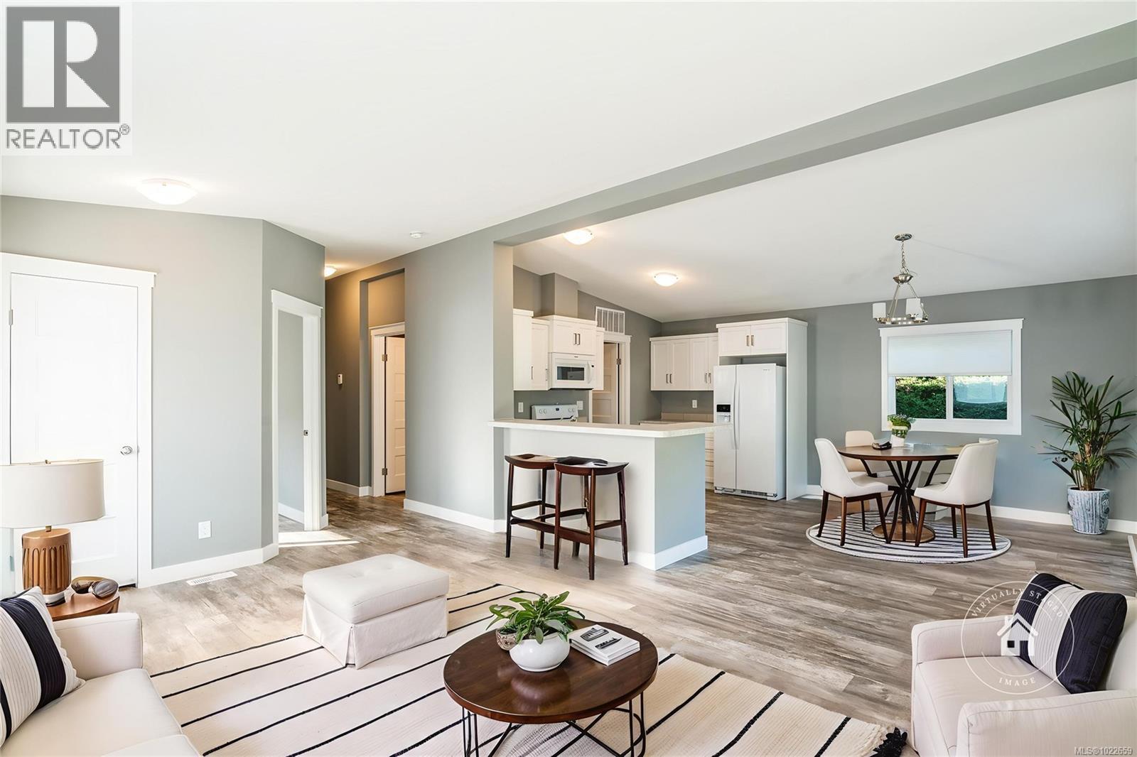 138 6325 Metral Dr, Nanaimo