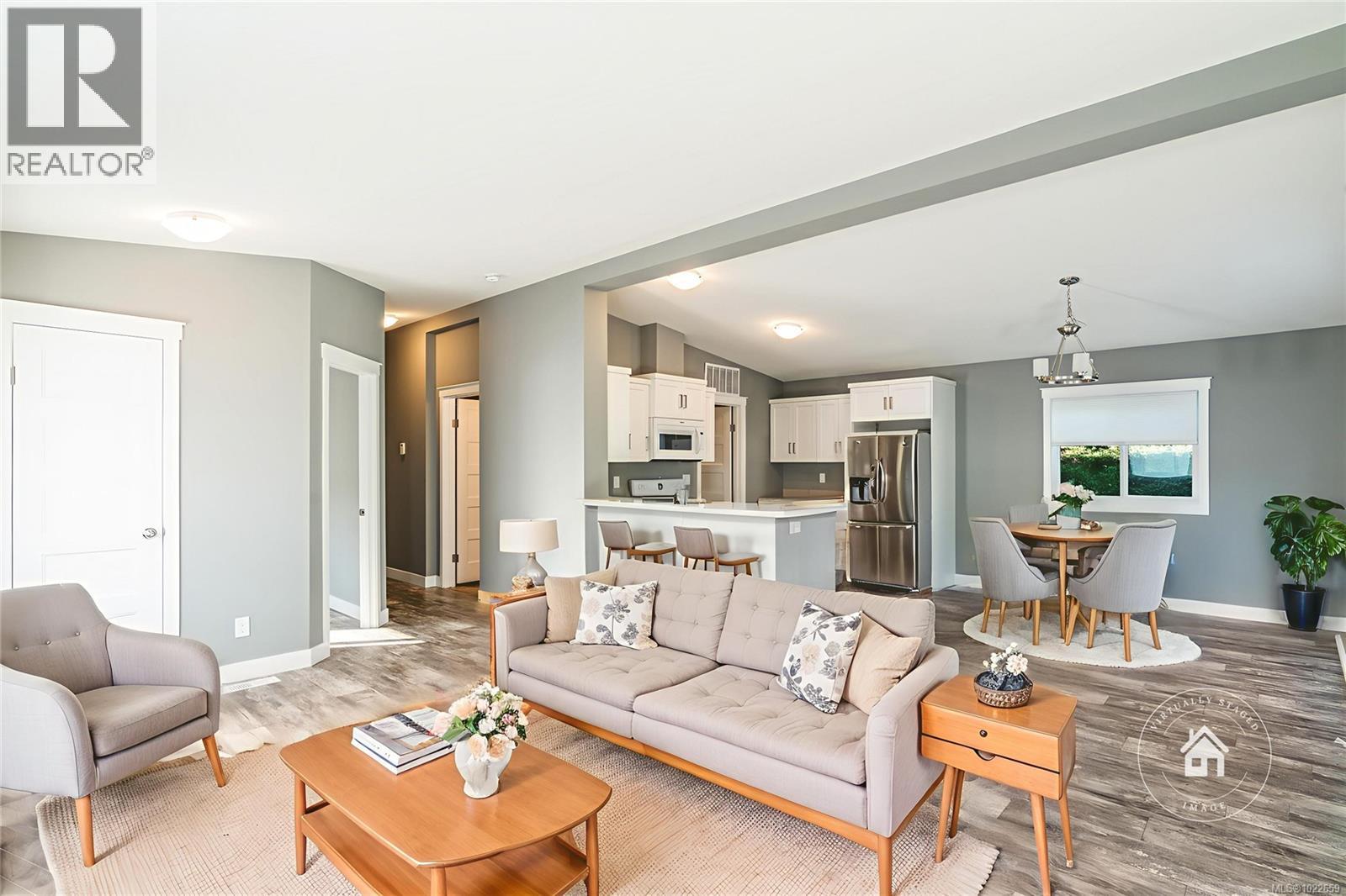 138 6325 Metral Dr, Nanaimo