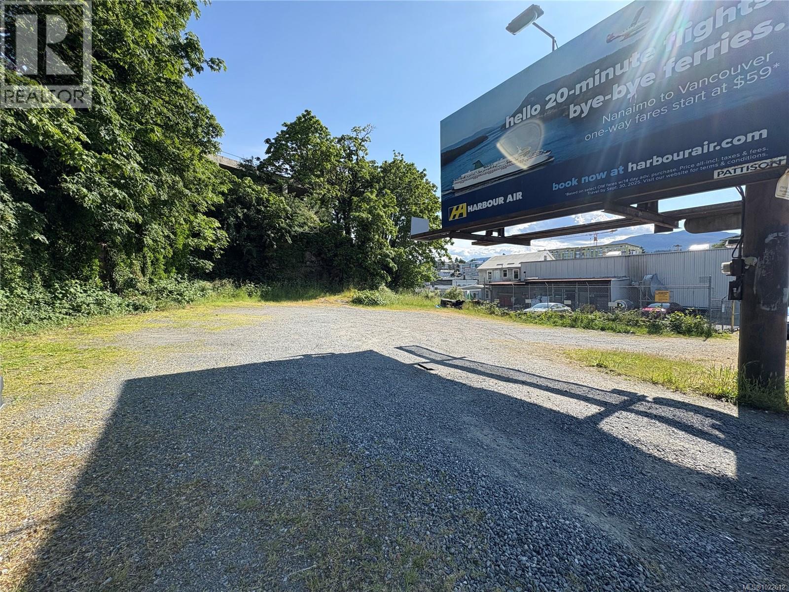 55 Comox Rd - 10