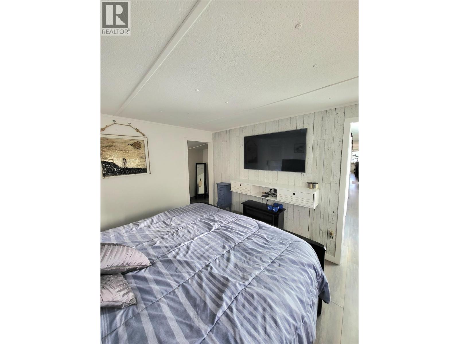 #47 98 Okanagan Avenue - 18