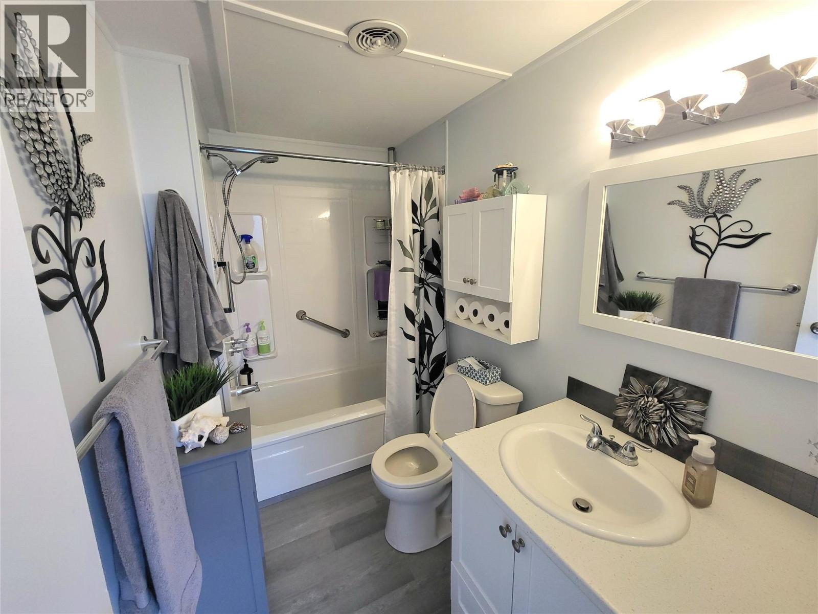 #47 98 Okanagan Avenue - 14