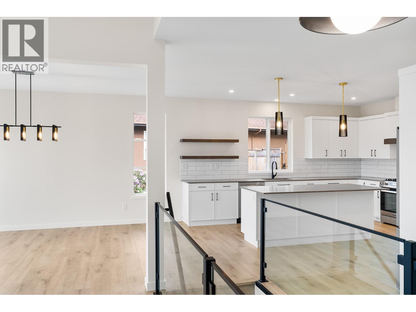  2594 Grand View Place, Blind Bay