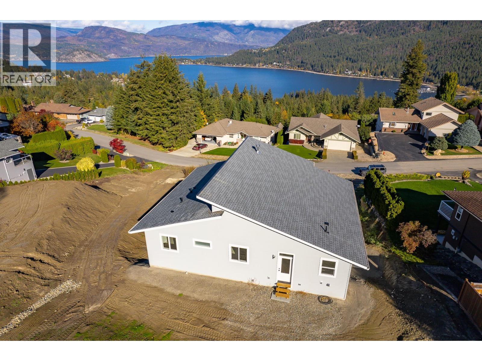  2594 Grand View Place, Blind Bay