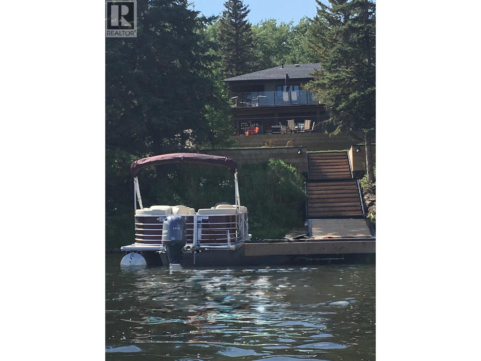 13795 GOLF COURSE ROAD, Charlie Lake