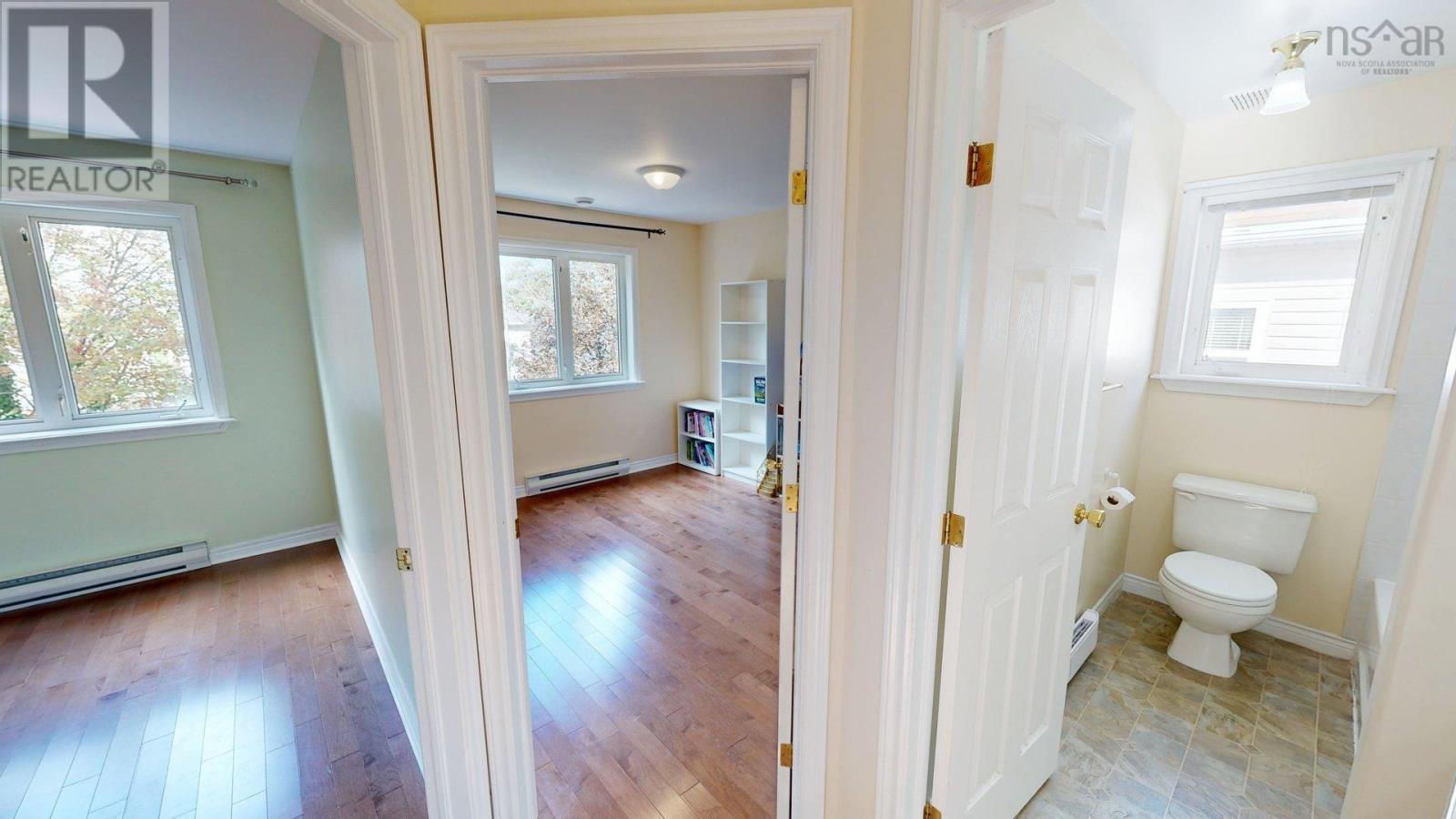 Property 20 of 37 of 11 Glenbourne Court