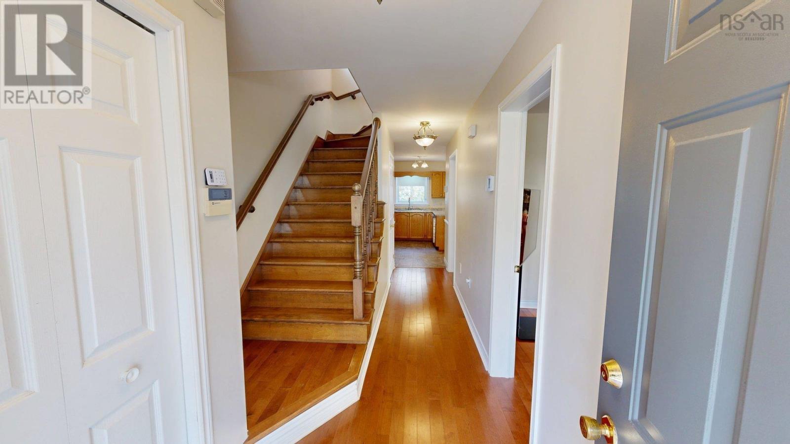 Property 2 of 37 of 11 Glenbourne Court