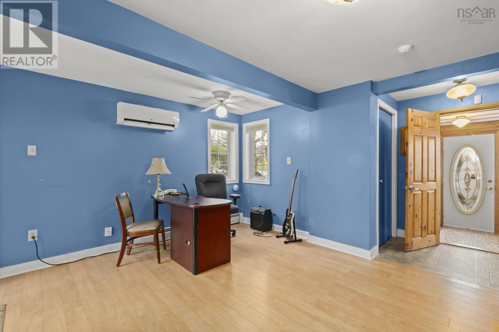 Property 26 of 46 of 54 Sunnybrae Avenue