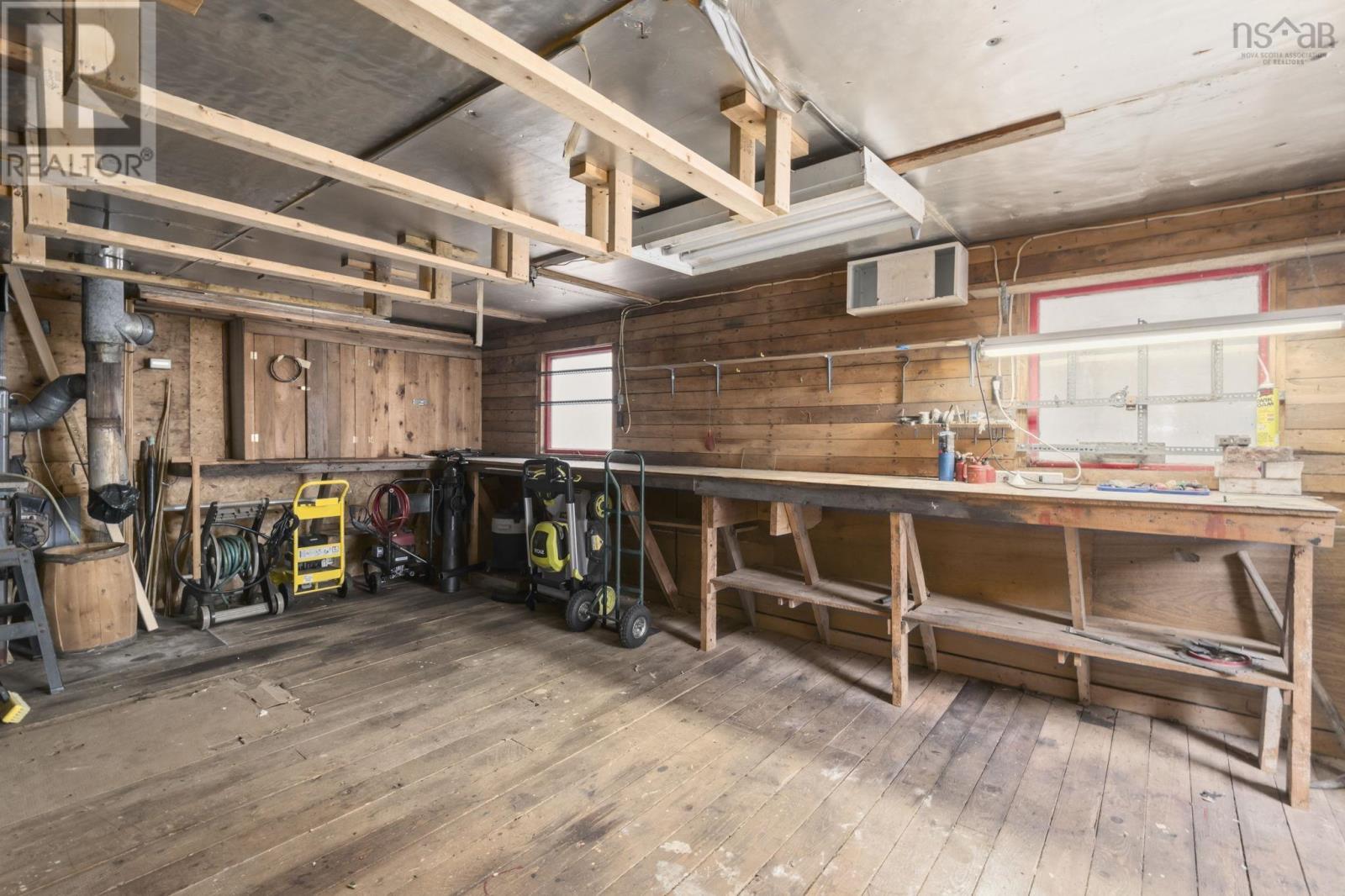 Property 36 of 46 of 54 Sunnybrae Avenue