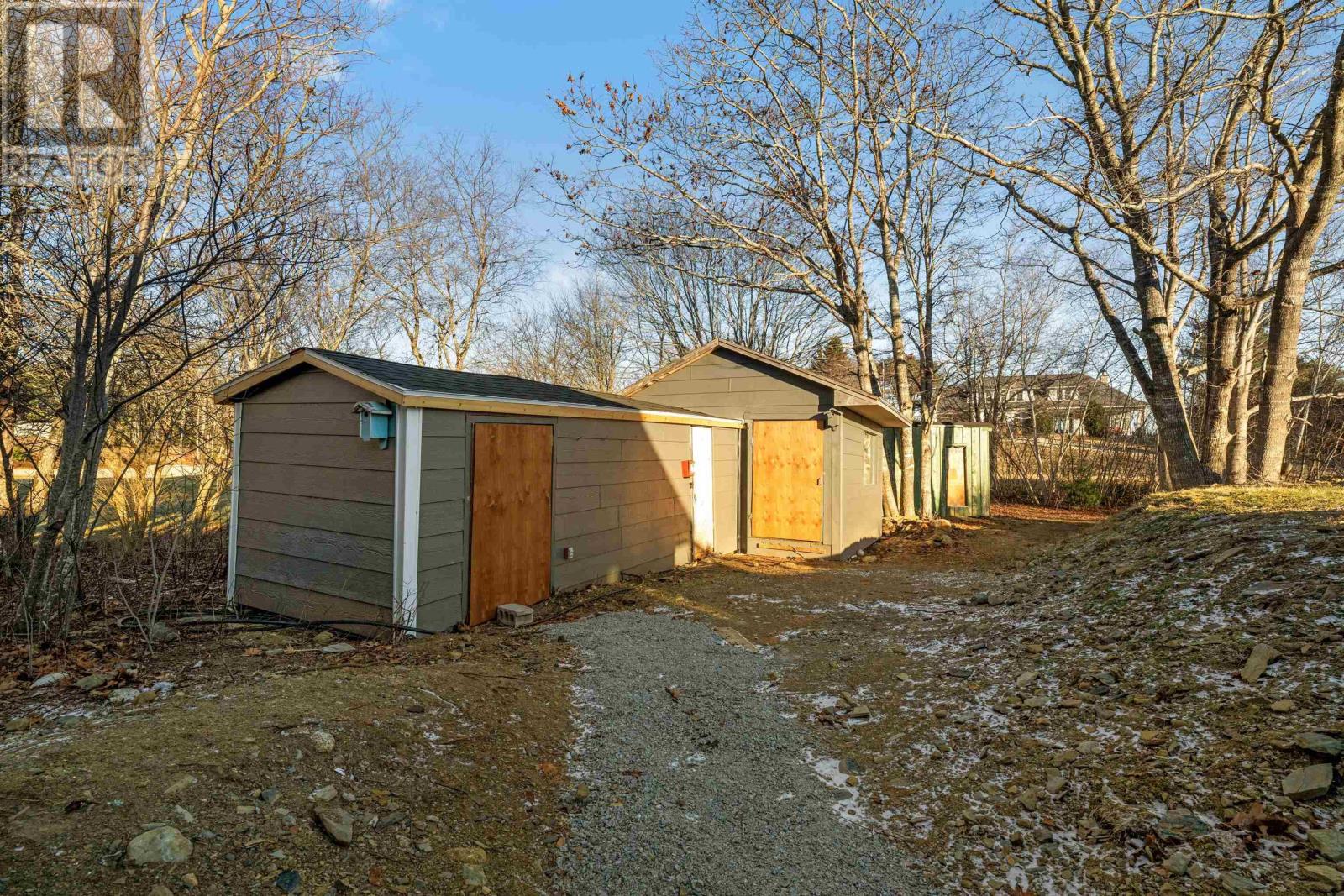 Property 27 of 48 of 121 Barkhouse Road