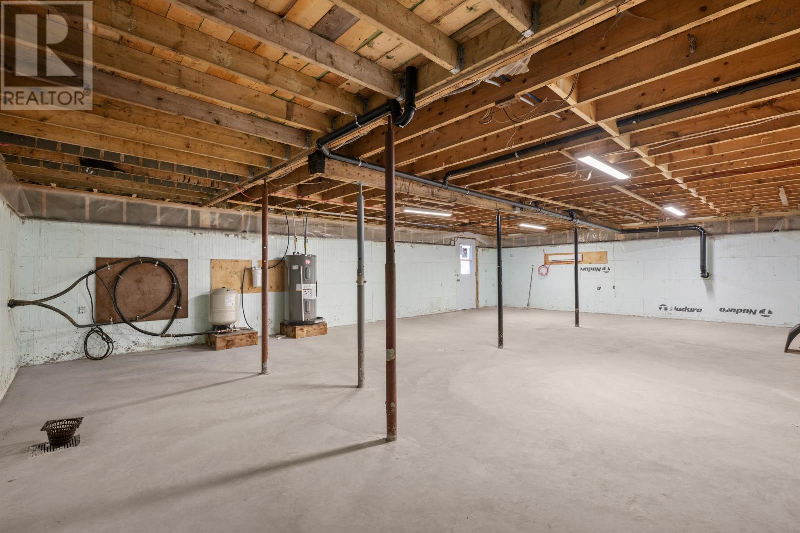 Property 20 of 48 of 121 Barkhouse Road