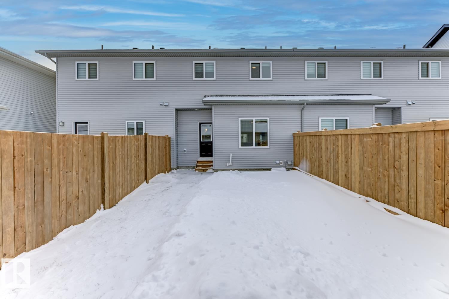 6636 46 AV, Beaumont