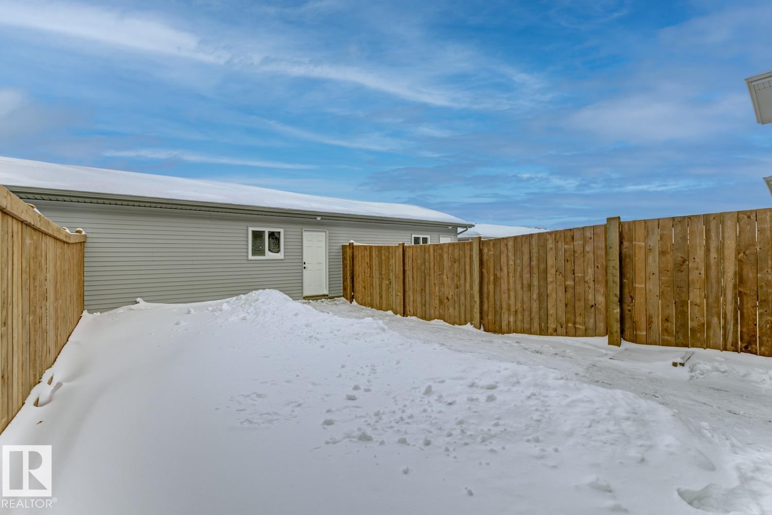 6636 46 AV, Beaumont